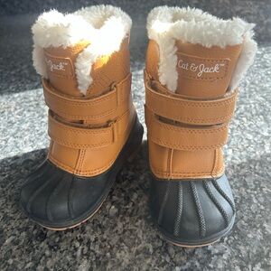 Cat & Jack Kids' Brown and Black Snow Boots